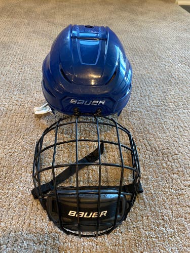 Used Small Bauer Hyperlite Helmet