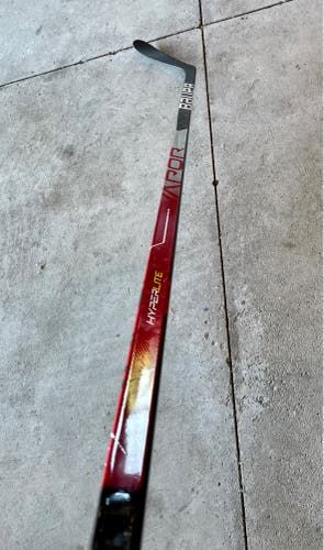 NEW Bauer Vapor Hyperlite Pro Stock Hockey Stick