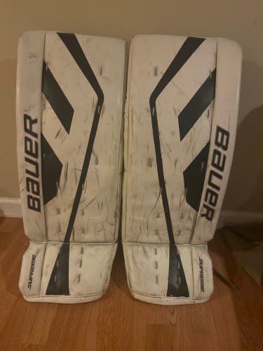 32" Bauer  Supreme One.5 Goalie Leg Pads