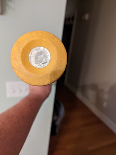 Used USSSA Certified Combat Composite Maxum Bat (-11) 15 oz 26"