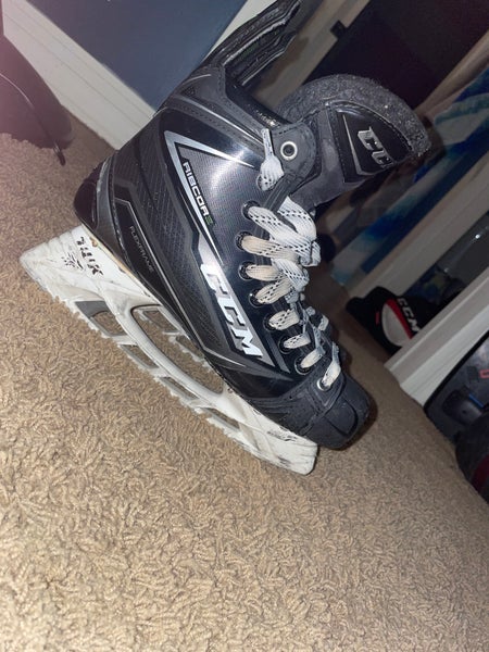 Used CCM Regular Width Pro Stock Size 7.5 Ribcor 80K Hockey Skates