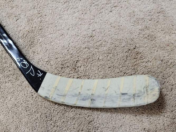 EVGENI MALKIN 13'14 Signed Pittsburgh Penguins Game and or Practice Used Stick