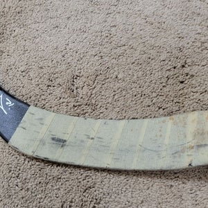 EVGENI MALKIN 17'18 Signed Pittsburgh Penguins Game Proto Practice Used Stick