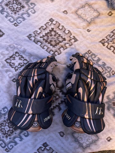 Used Player's Warrior  Brass Monkey Lacrosse Gloves