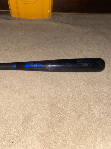 Navy Blue Virus Wood  33" Bat
