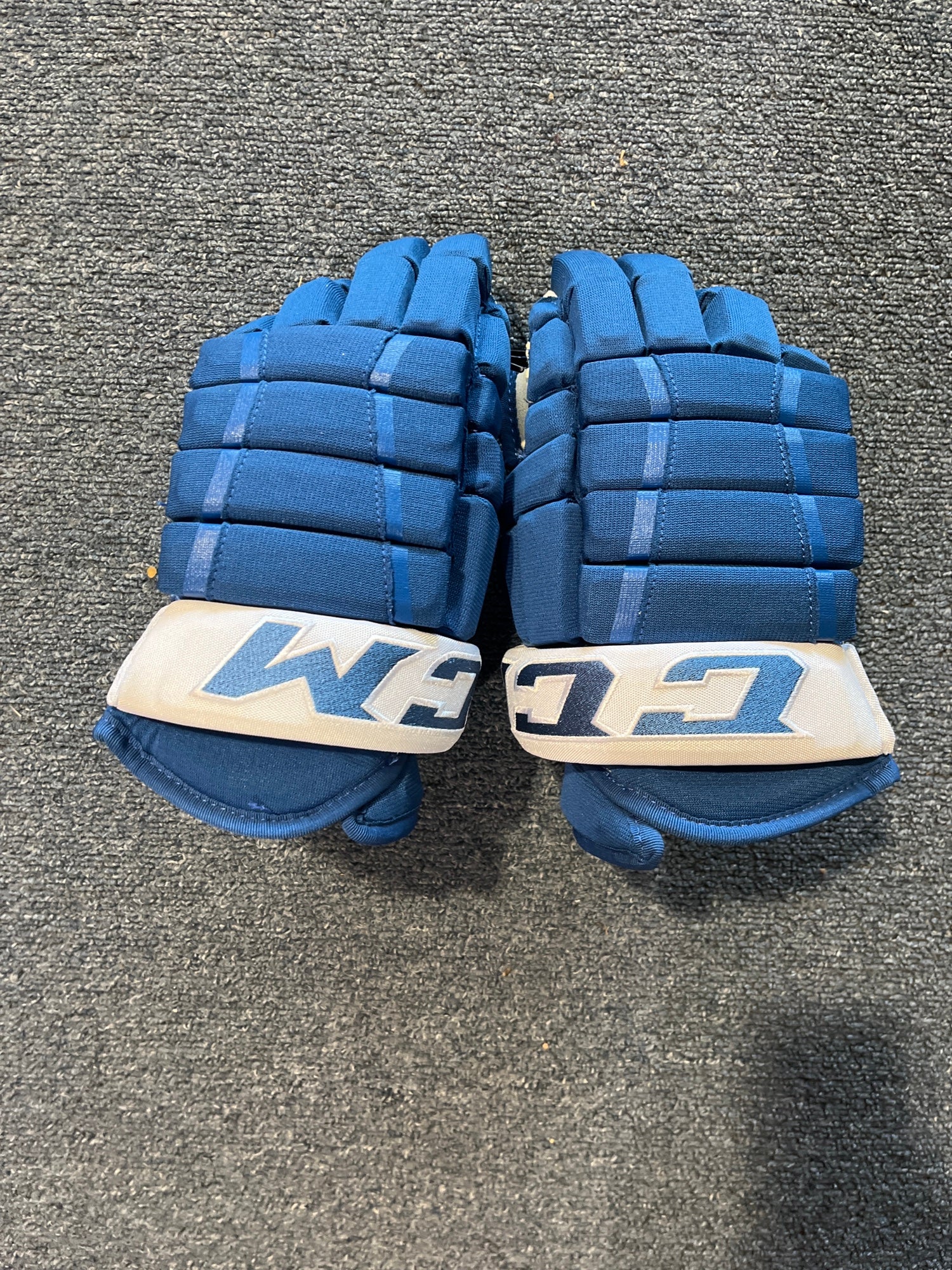 CCM HG97 Pro Stock Hockey Gloves Black AVALANCHE 5283 
