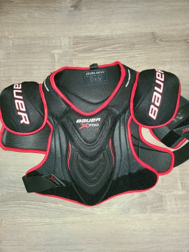 Used Senior Extra Large Bauer Vapor X700 Shoulder Pads