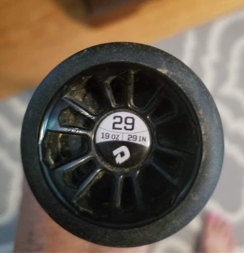 Used USSSA Certified DeMarini (-10) 19 oz 29" CF Zen Bat