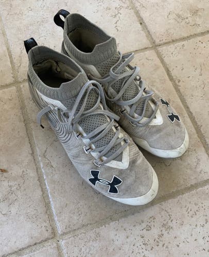 Used Gray Men's Size 11 Low Cut Spotlight MC