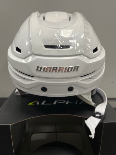 New Medium Warrior  Alpha One Helmet