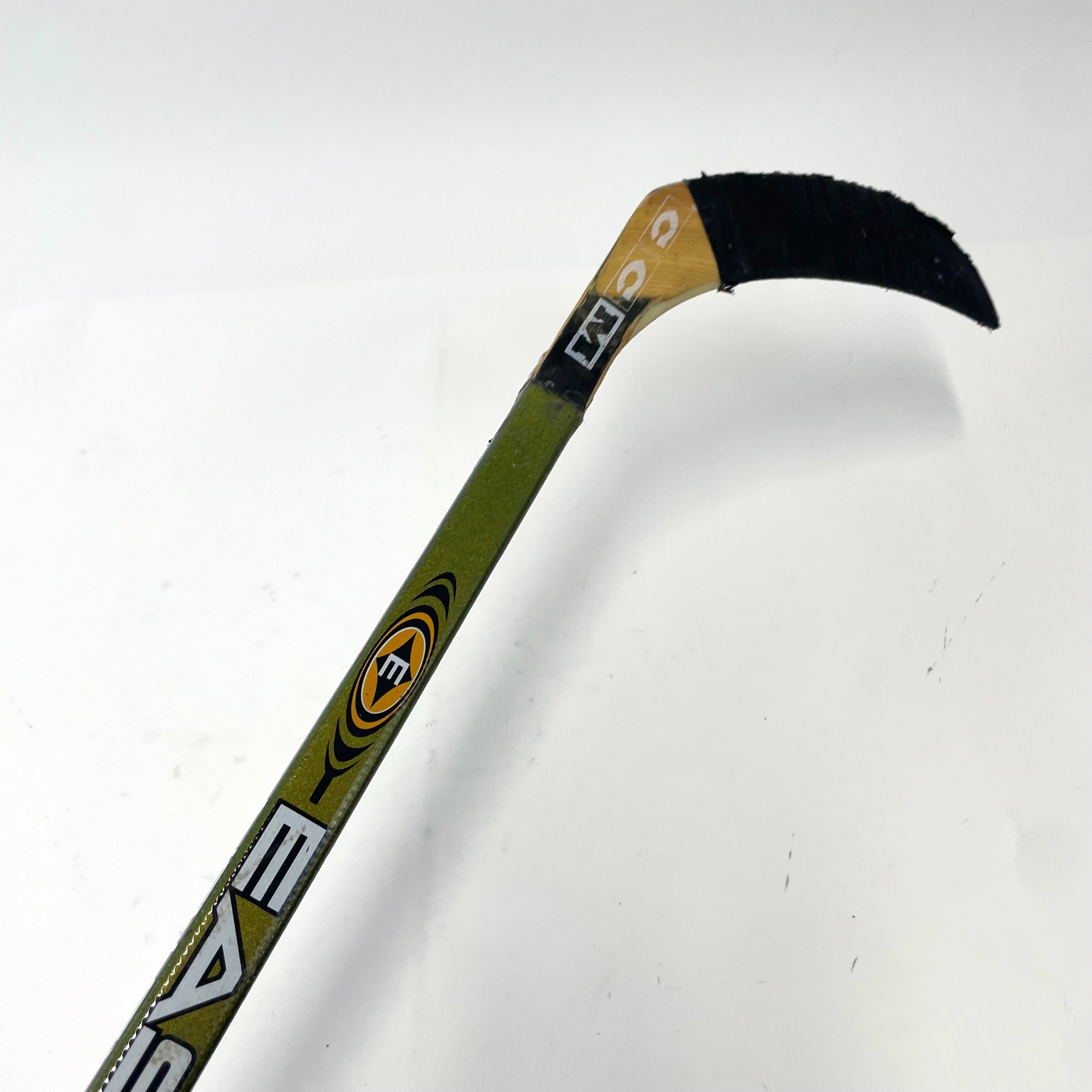 Used 2 piece Left Handed Easton Ultra Lite, 110 Flex, #X219