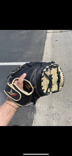 Right Hand Throw 13" System 7 Baseball Glove
