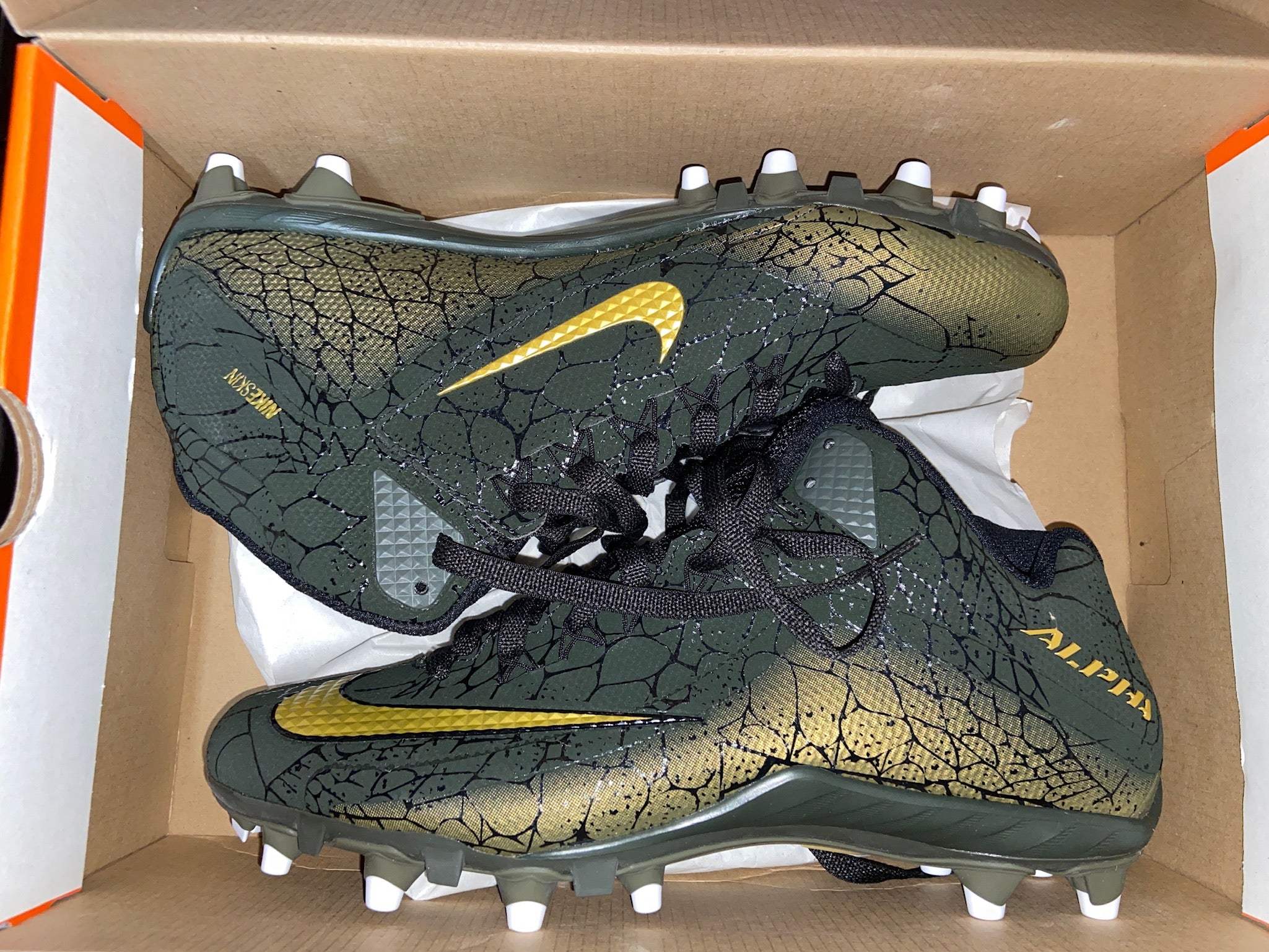 SOLD* Nike Alpha Pro 2 TD 3/4 Mid Football Cleats 725223-072 