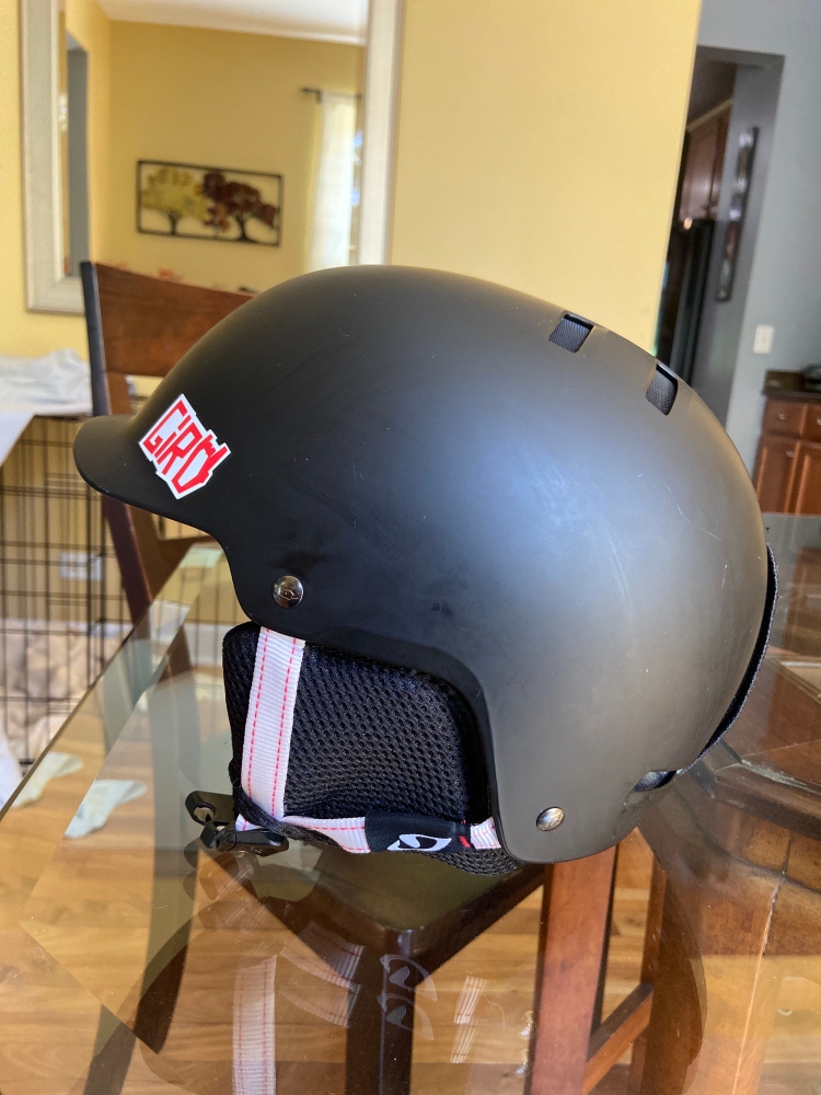 Kid's Small / Medium Giro Vault Helmet