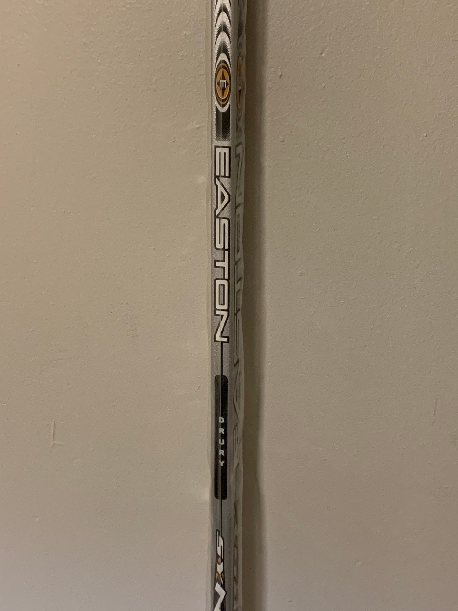 NEW EASTON SYNERGY SL Super Light Drury 100 P6 LH Pro Hockey Stick