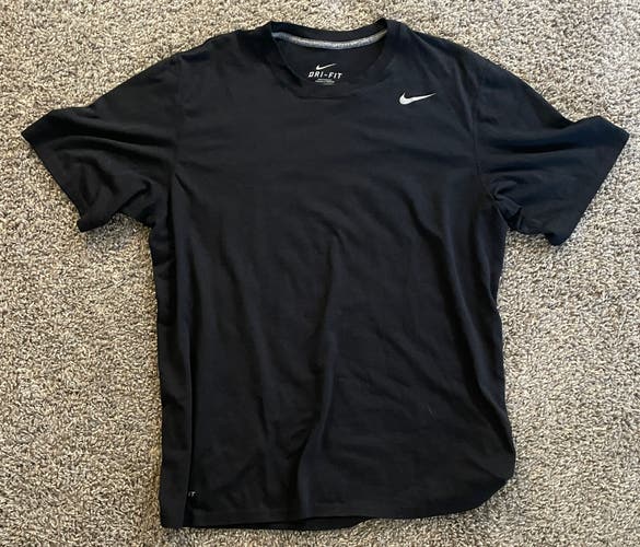 Nike Dri-Fit T-Shirt (Size Large)