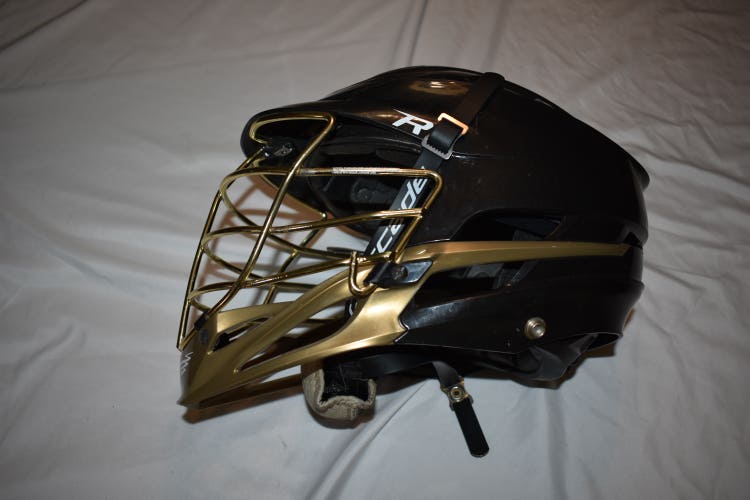 Cascade R Lacrosse Player Helmet w/Adjustable SPR Fit, Black/Gold - Great Condition!