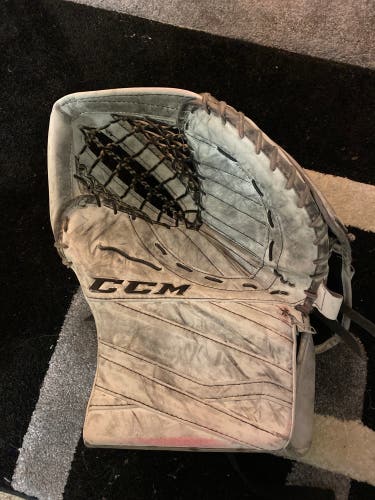 CCM Eflex 3.9 goalie glove