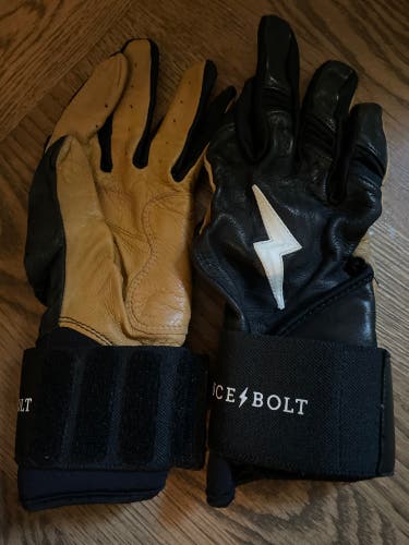 Bruce Bolt Batting Gloves