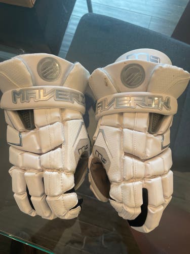 Maverick m4 Lacrosse Glove