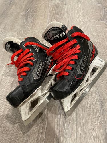 Used Bauer Vapor X2.7 Goalie Skates