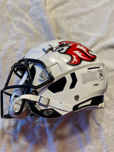 Used Large Schutt F7 Helmet