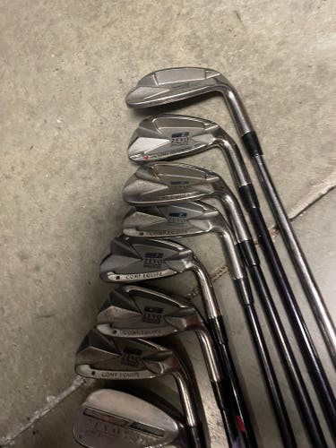 Golf Clubs ZEVO 8 Pc Iron Set In Right Handed