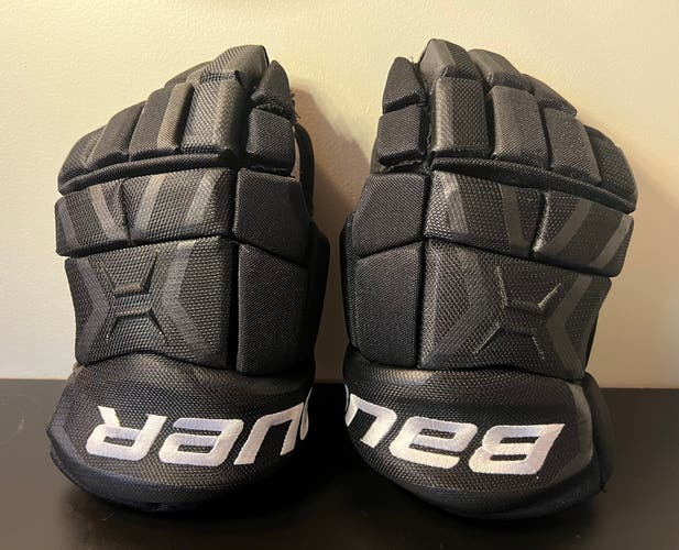 Bauer Supreme S170 gloves 13”