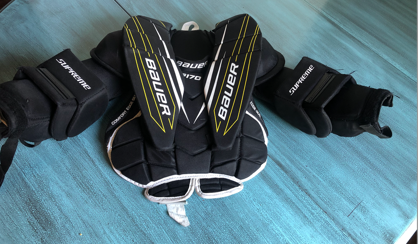 Used Junior Small Bauer Supreme S170 Goalie Chest Protector