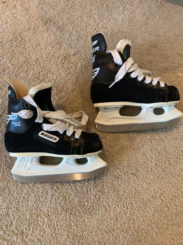 Youth Used Bauer Impact 20 Hockey Skates 11Y