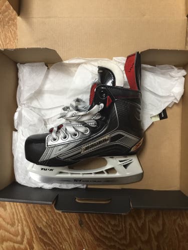 Bauer Vapor X900 12.5 EE YTH