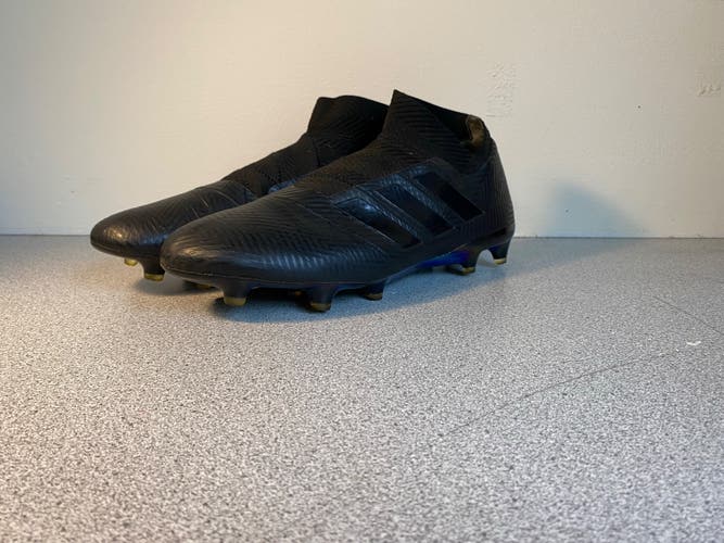 Black Men's Size 10 (Women's 11) Adidas Nemeziz Cleats