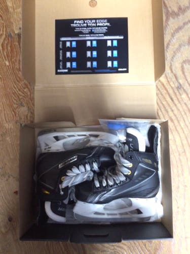 New Bauer Size 1.5 Supreme 170 Hockey Skates