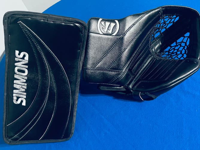 Black Intermediate Warrior glove with Simmons blocker