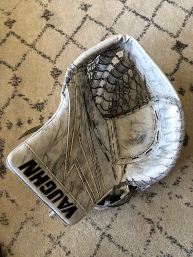 Vaughn V9 XP Pro Glove
