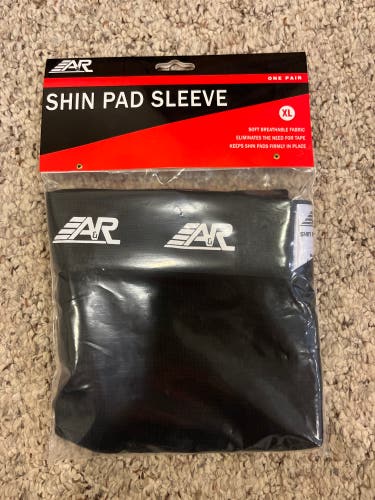 New  Referee Shin Pad sleeve
