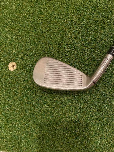 MENS Right Handed Regular Flex Graphite Shaft Stealth Iron Set