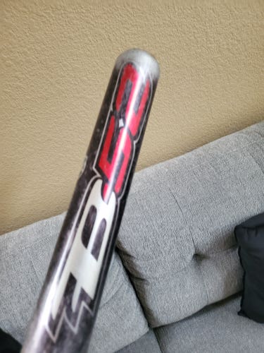 DEMARINI B52 SOFTBALL BAT Bat (-4) 30 oz 34"