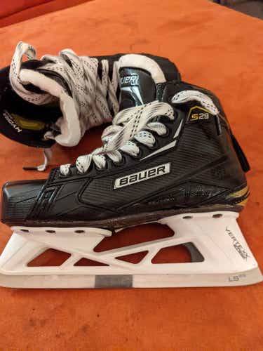 Almost New! Bauer Supreme S29 Hockey Goalie Skates Junior 4.5D US Size 5.5