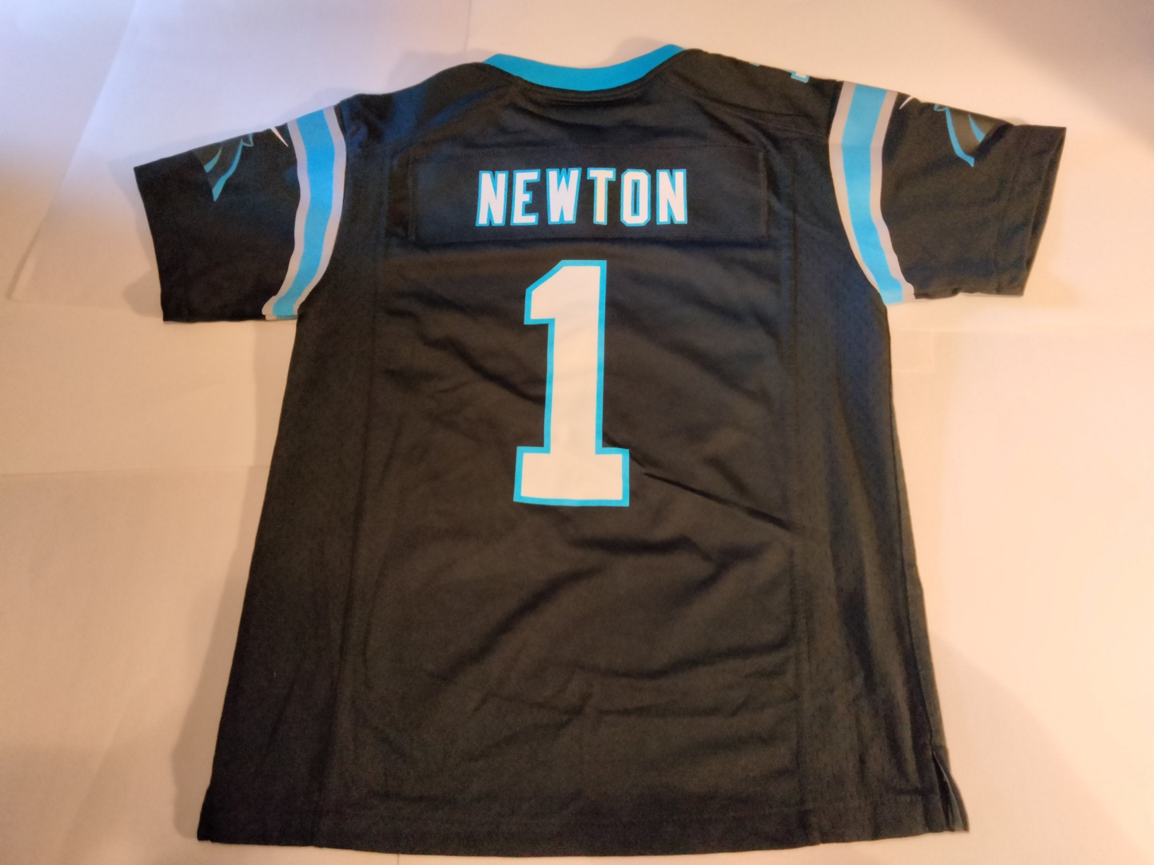 Cam Newton Carolina Panthers Jersey Youth Medium 10-12 Boys NFL