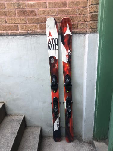 Atomic Vantage 95C 162cm with Adjustable Atomic Bindings