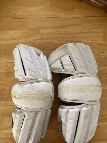 Used Medium/Large Maverik Max Arm Pads Still In Good Condition