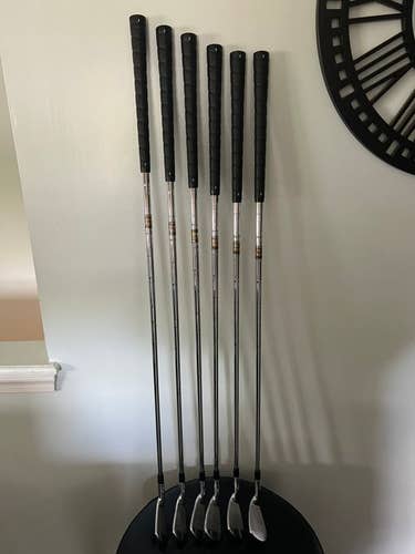 MENS Used Titleist CB Forged Right Handed Iron Set Regular Flex 6 Pieces Steel Shaft
