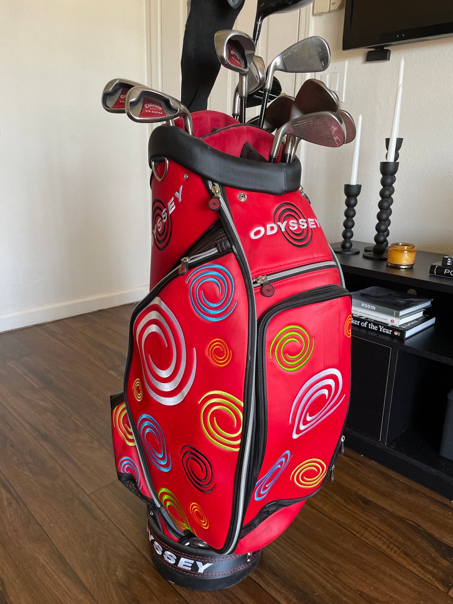 Men's Odyssey Limited Edition Tour Staff Bag | SidelineSwap