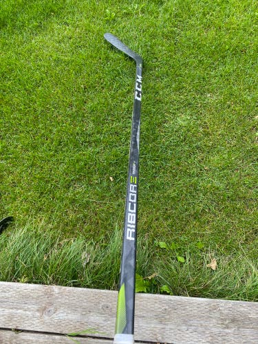 Senior Left Hand P92 Pro Stock RibCor Trigger2 PMT Hockey Stick