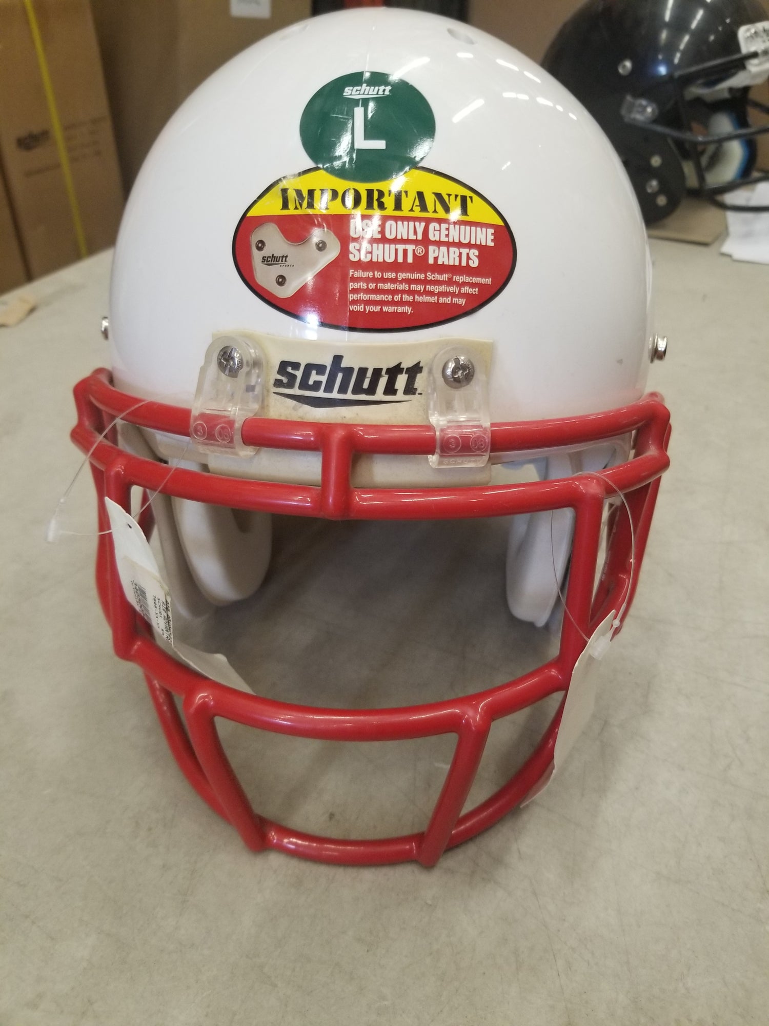 Adult New Large Schutt Air Advantage Helmet SidelineSwap