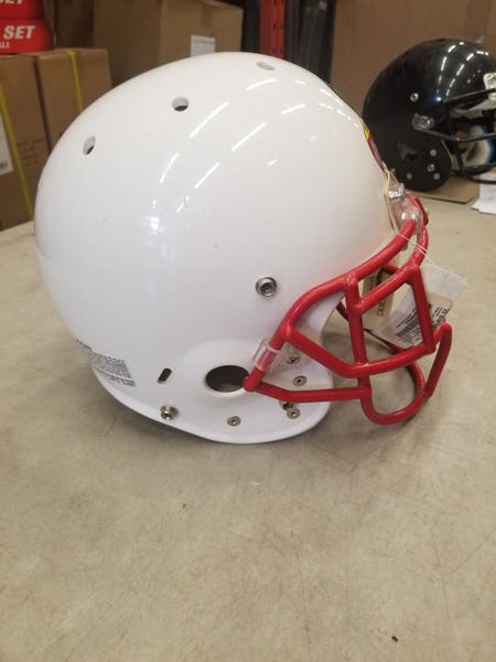 Adult New Large Schutt Air Advantage Helmet | SidelineSwap | Buy