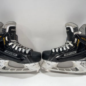 Junior Used Bauer Supreme S190 Hockey Skates Extra Wide Width Size 1
