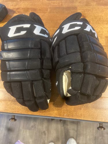 CCM 15" Pro Stock Classic Pro 4-Roll Gloves