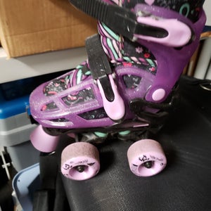 Youth Adjustable Roller Skates Sz 12-2